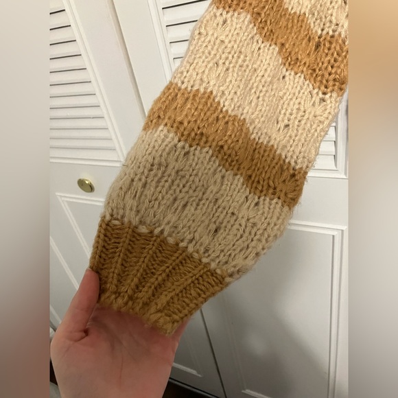 Petal and Pup Cardigan - Picture 3 of 3